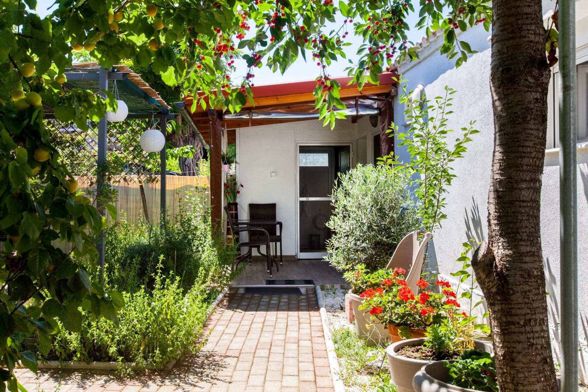 Garden Appartement Fanárion